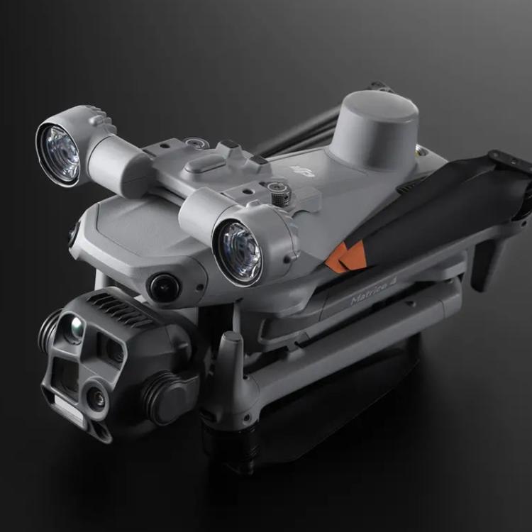 Original DJI AL1 Spotlight Supports Two Modes Always-On And Strobe Compatible With Matrice 4 Series Aircraft, AL1 Spotlight Original DJI AL1 Spotlight Supports Two Modes Always-On And Strobe Compatible With Matrice 4 Series Aircraft, AL1 Spotlight